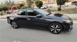 نيسان ألتيما